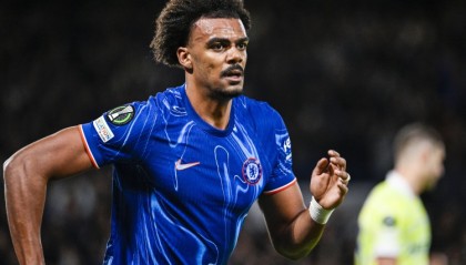 乐鱼体育官网-米体：国米有意雷恩中场‘小科内’西塞，如果帕瓦尔离队有意维加