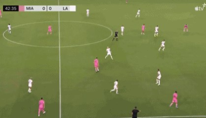 半场：迈阿密国际1-0洛杉矶银河，阿尔巴破门，阿连德进球被吹