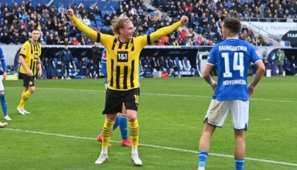 乐鱼体育-秦游夏：最激烈德甲！全胜多特跟飘忽拜仁杠到底